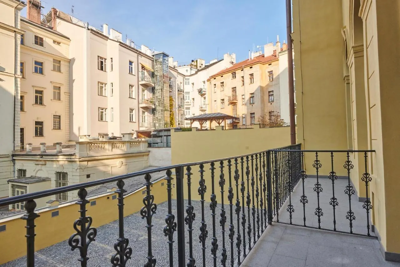 Residence Dlouha - Old Town Praga 4*,  República Checa
