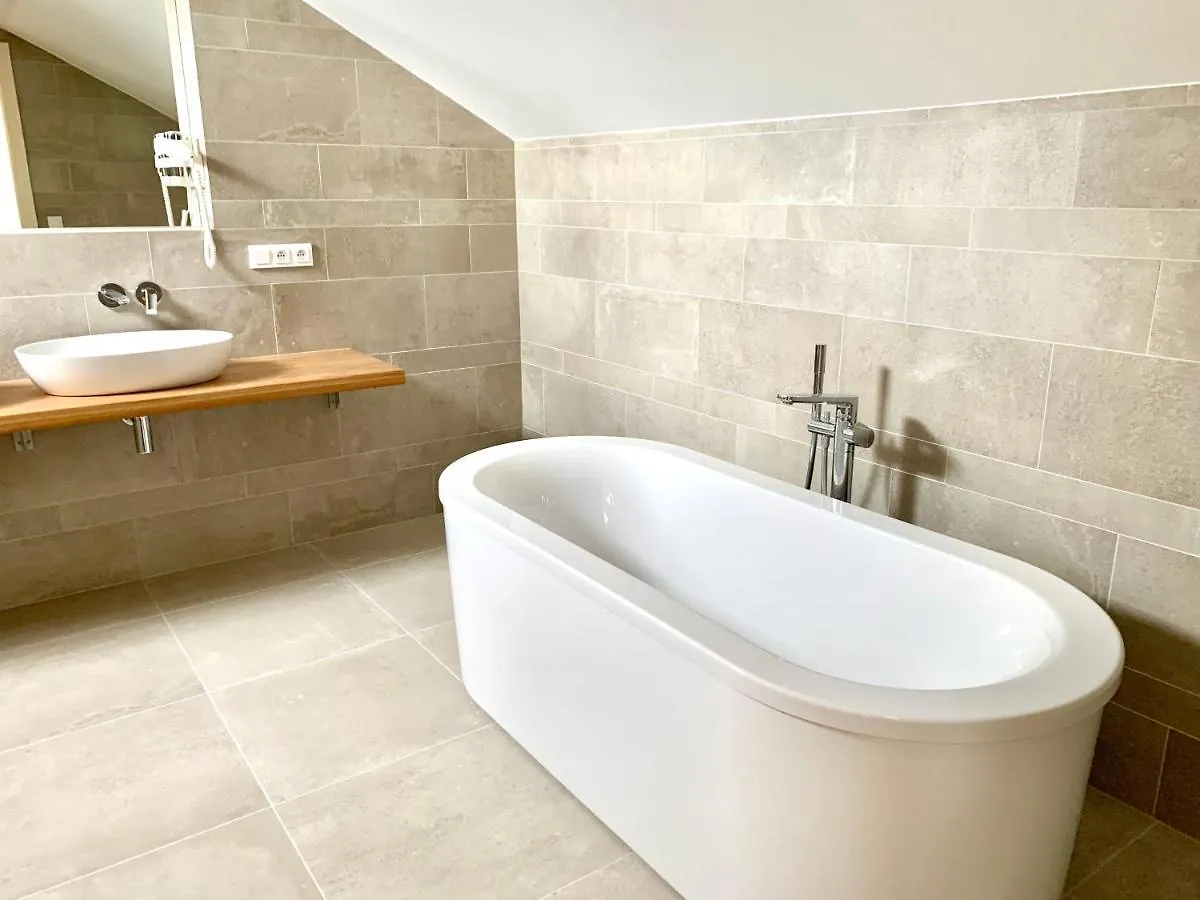 Residence Dlouha - Old Town Prague 4*,