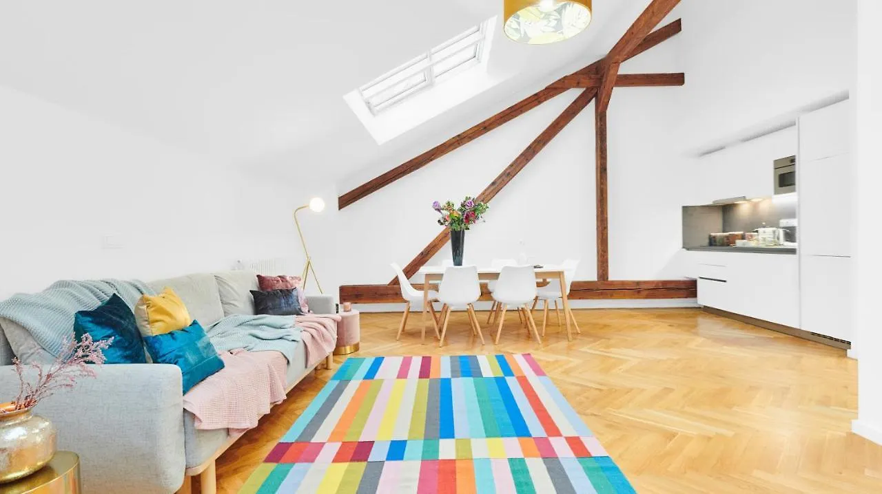 Residence Dlouha - Old Town Prague Aparthotel